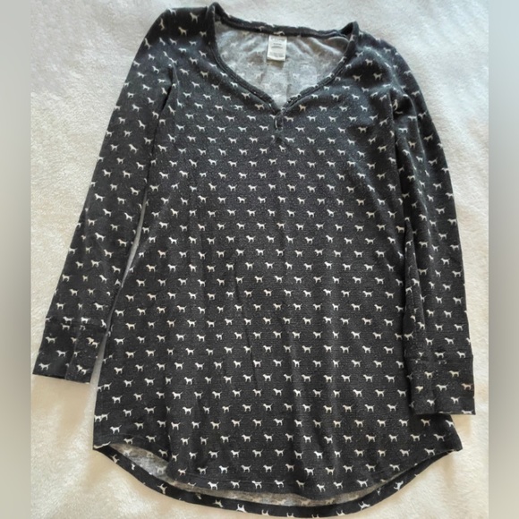 Victoria's Secrets Pink Thermal Sleep Longsleeve - Picture 2 of 9